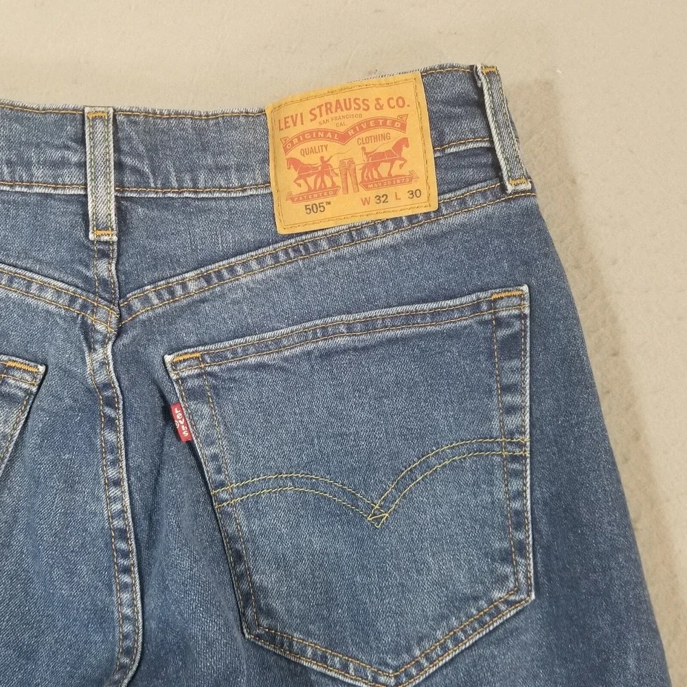 Levi's 505 jeans men's 32x30‎ regular fit straight blue denim pants